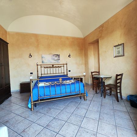 Le Grotte Bed & Breakfast Riposto Exterior foto