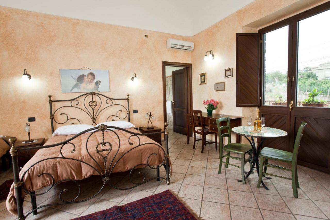 Le Grotte Bed & Breakfast Riposto Exterior foto