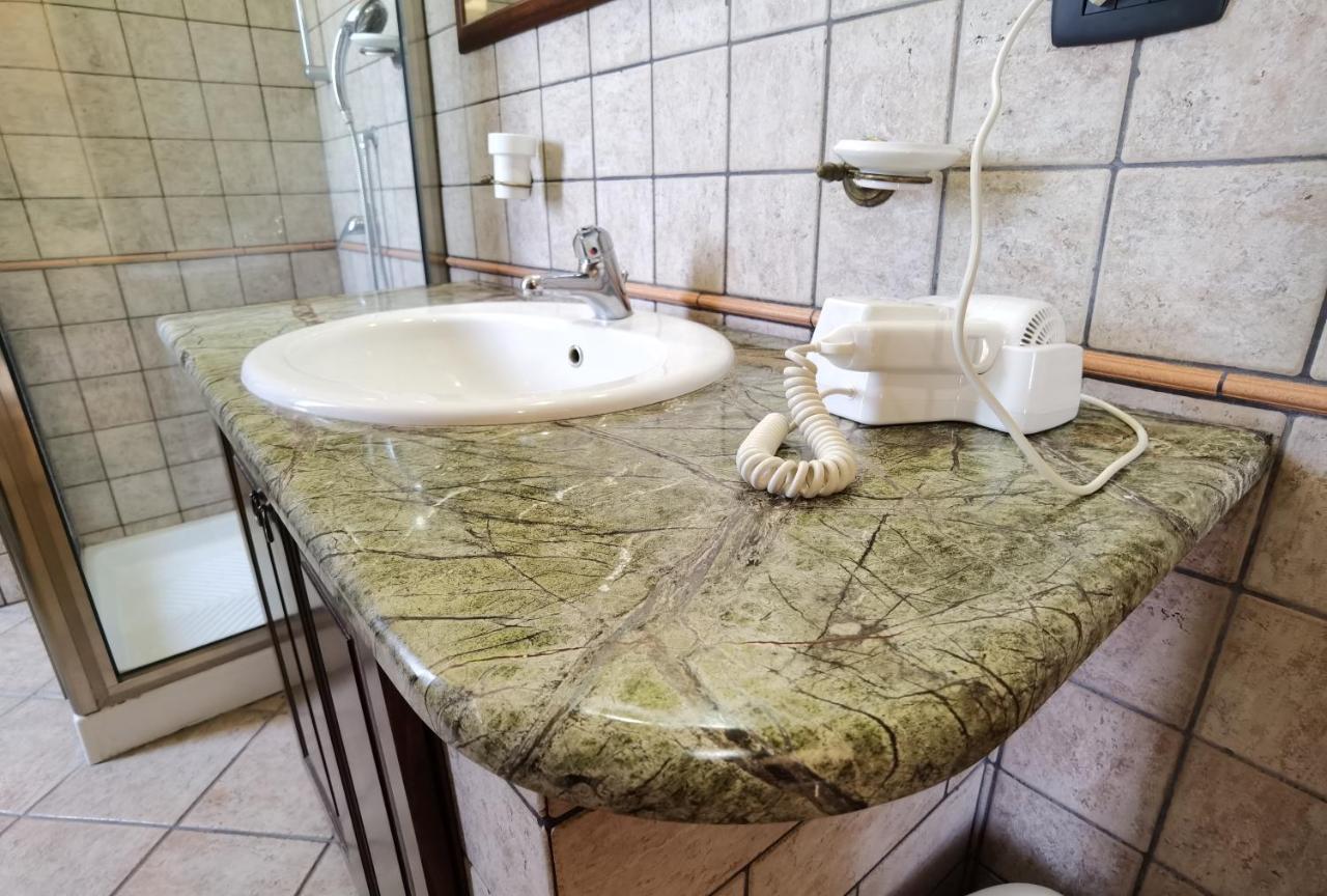Le Grotte Bed & Breakfast Riposto Exterior foto