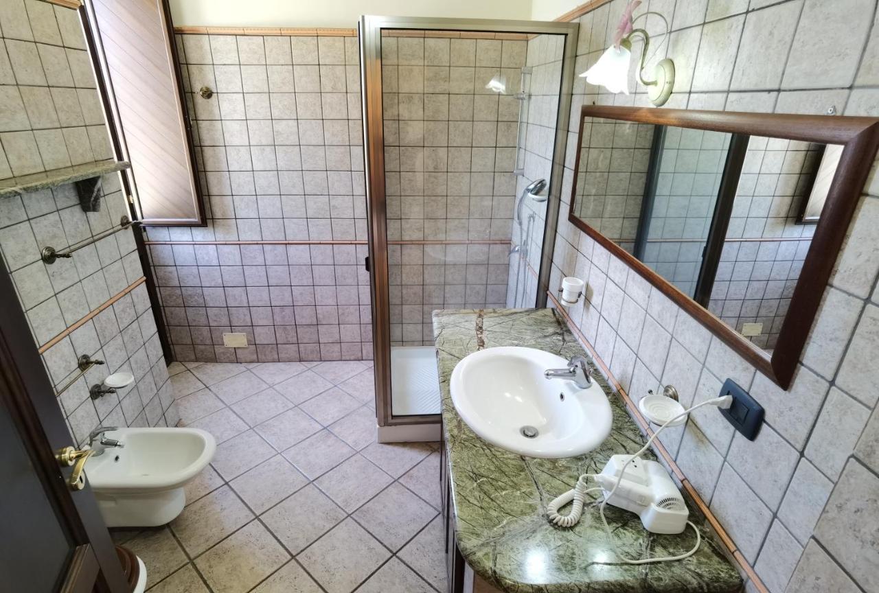 Le Grotte Bed & Breakfast Riposto Exterior foto